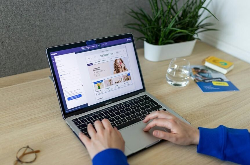 advanced online hub branding