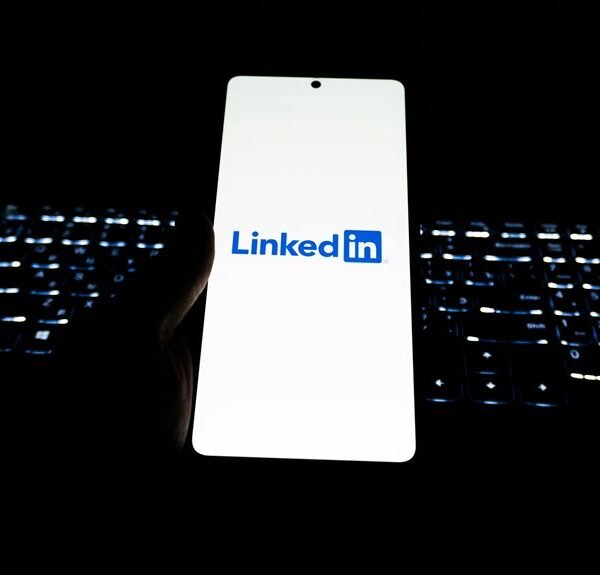 creative digital network 120899652